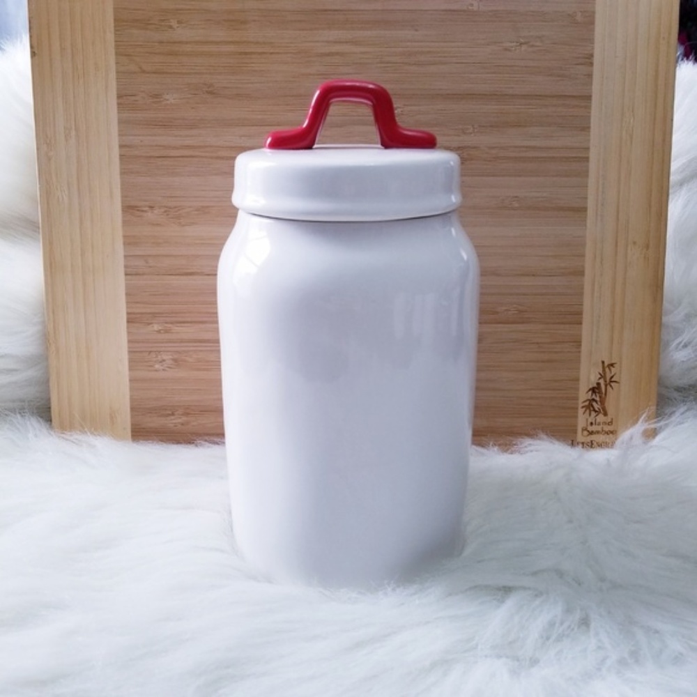 NWT Rae Dunn Red Heart Canister - Picture 4 of 8